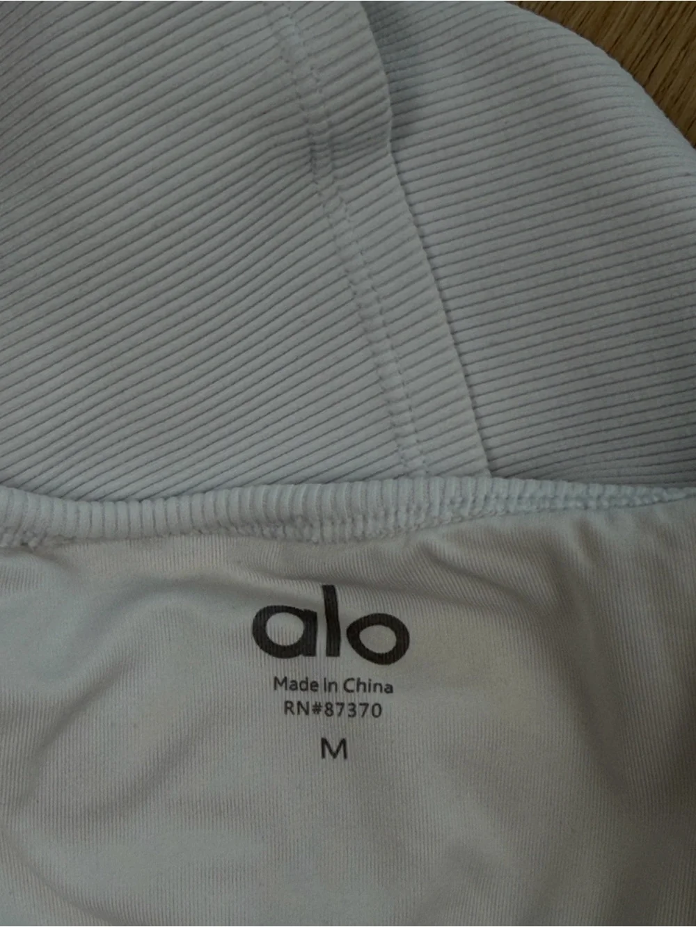 ALO Yoga good built